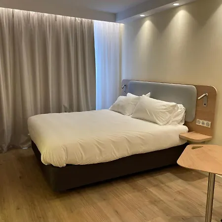 Deauville-touques 호텔 3*