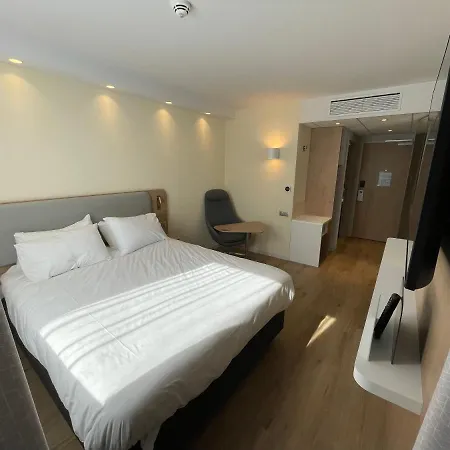 Otel Deauville-touques 3*