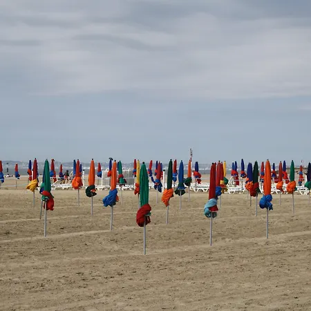호텔 Deauville-touques 3*