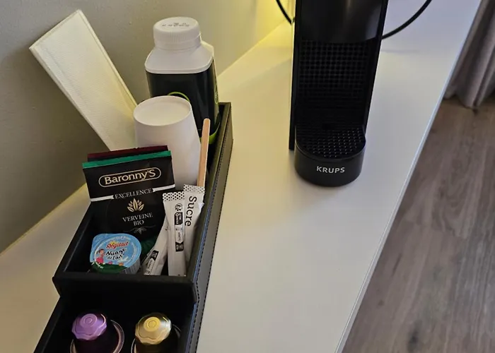 Deauville-touques מלון דוביל