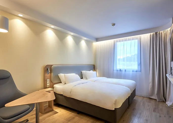 Deauville-touques מלון 3*